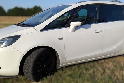 Opel Zafira Tourer 205.987 km 6.600 &euro; Burg 03096