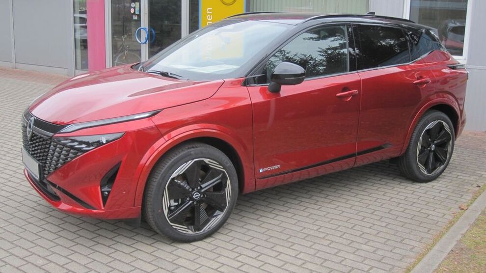 Nissan Qashqai 2.500 km 38.990 € Cottbus 03044