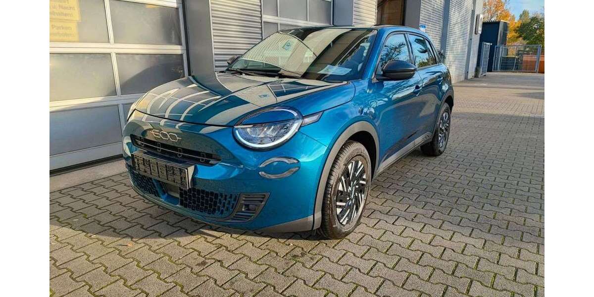 Fiat 600 1.552 km 22.990 &euro; Cottbus 03050