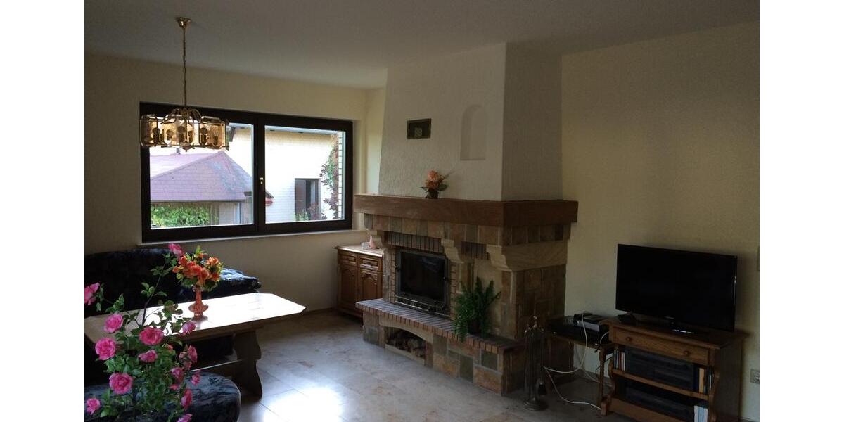 Doppelhaushälfte Kolkwitz - 3 Zimmer, 129 m&sup2;, 900&euro; | Angebot:25172162