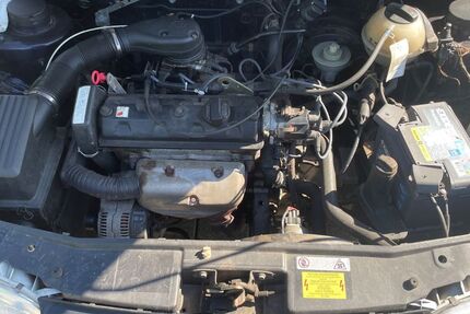 VW Golf 107.600 km 1.300 € Döbern 03159