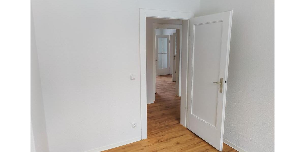 Erdgeschoßwohnung Jänschwalde Kolonie - 4 Zimmer, 87 m&sup2;, 456&euro; | Angebot:24748604