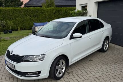 Skoda Rapid 110.000 km 13.000 &euro; Cottbus 03046