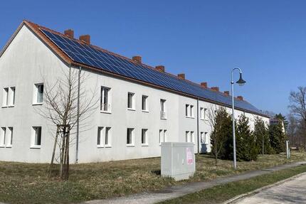 Wohnung Forst (Lausitz) - 3 Zimmer, 79 m&sup2;, 389&euro; | Angebot:26146310