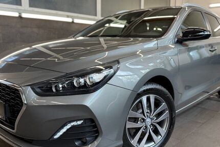 Hyundai i30 97.534 km 13.987 € Cottbus 03044