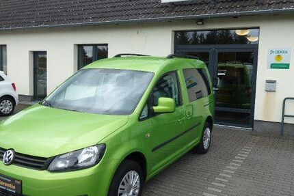 VW Caddy 141.286 km 12.785 € Jaenschwalde 03197
