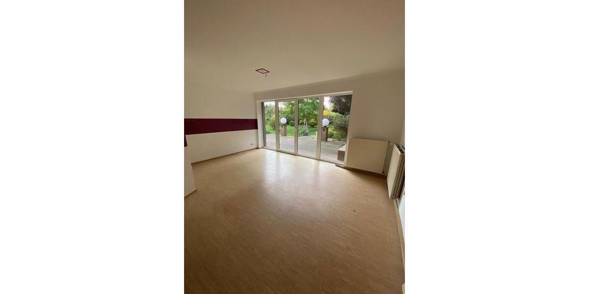 Einfamilienhaus Cottbus Spremberger Vorstadt - 4 Zimmer, 177 m&sup2;, 1.250&euro; | Angebot:25044242