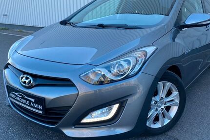 Hyundai i30 127.000 km 7.190 &euro; Cottbus 03051
