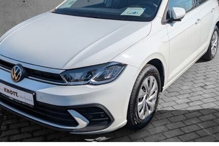 VW Polo 42.084 km 17.689 &euro; Cottbus 03044