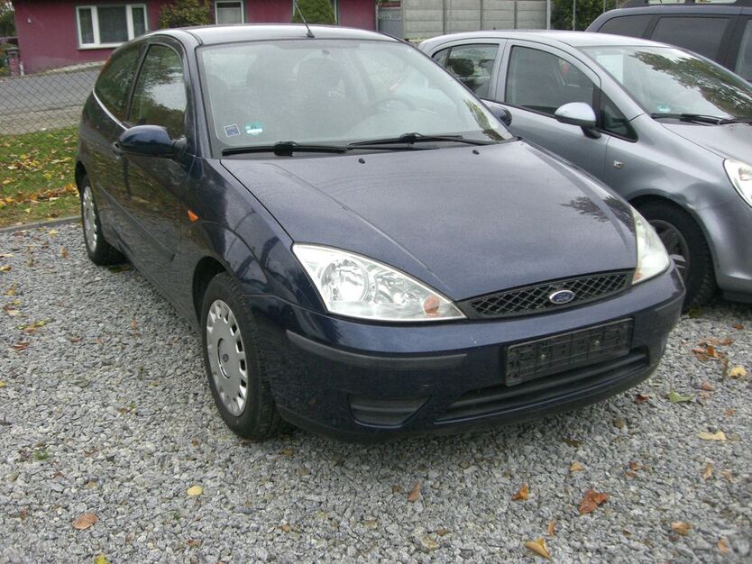 Ford Focus 88.800 km 3.590 € Vetschau 03226