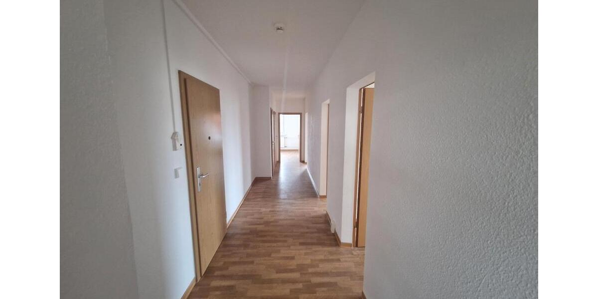 Etagenwohnung Cottbus Sachsendorf - 5 Zimmer, 120 m&sup2;, 903&euro; | Angebot:25304614