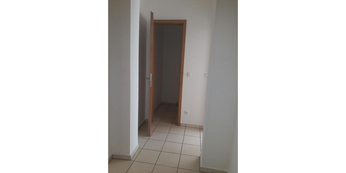 Etagenwohnung Forst (Lausitz) - 2 Zimmer, 63 m&sup2;, 425&euro; | Angebot:25265783