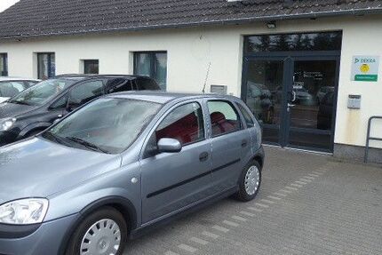 Opel Corsa 169.312 km 1.985 &euro; Jaenschwalde 03197