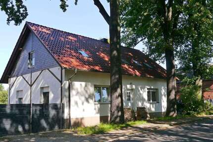 Haus Wiesengrund - 4 Zimmer, 175 m&sup2;, 197.000&euro; | Angebot:25197137