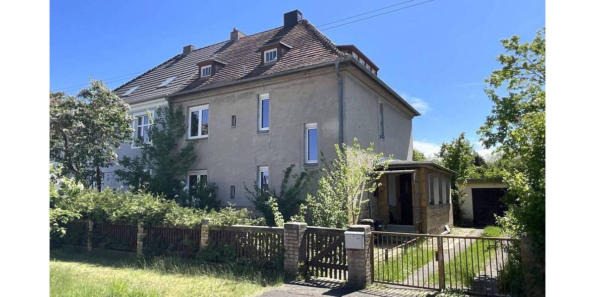 Doppelhaushälfte Cottbus Schmellwitz - 7 Zimmer, 198 m&sup2;, 250.000&euro; | Angebot:24045311