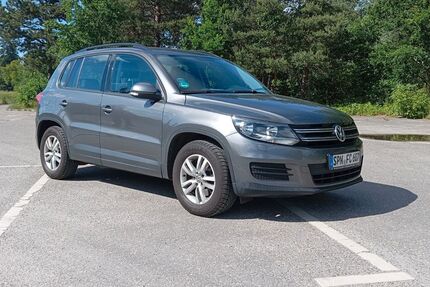 VW Tiguan 179.000 km 8.950 &euro; spremberg 03130