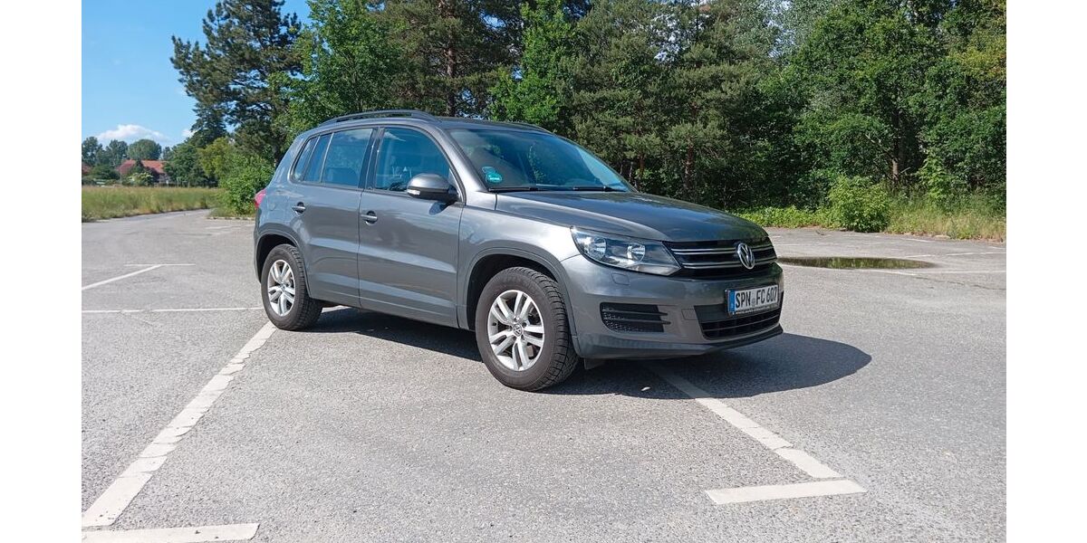 VW Tiguan 179.000 km 8.950 &euro; spremberg 03130