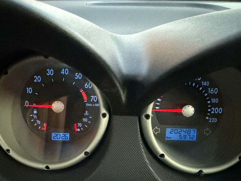 VW Lupo 202.487 km 749 € Großräschen 01983