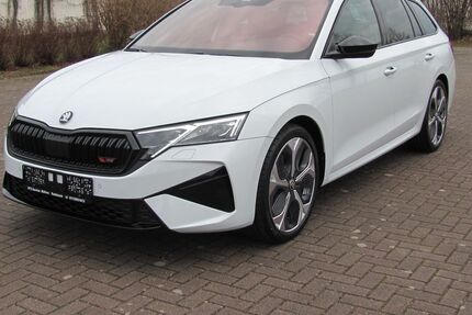 Skoda Octavia 2.000 km 41.700 € Vetschau 03226