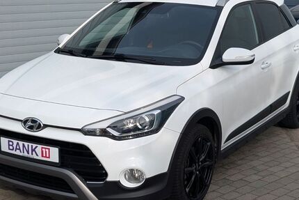 Hyundai i20 101.900 km 9.375 &euro; Spremberg 03130