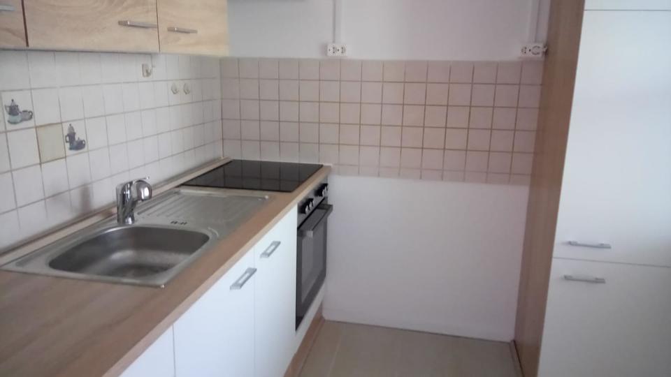 Etagenwohnung Cottbus - 2 Zimmer, 48 m&sup2;, 560&euro; | Angebot:26662767