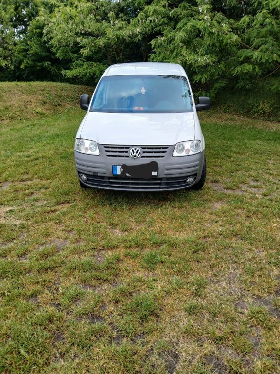 VW Caddy 191.376 km 8.000 € Guben 03172