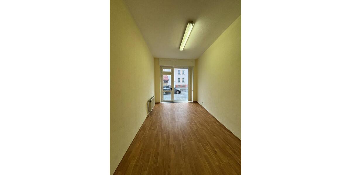 Kleine Gewerbeeinheit – ideal für Büro, Studio oder Beratung zimmer