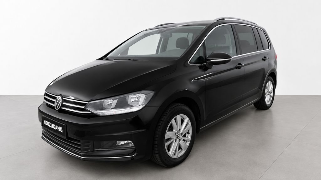 VW Touran 27.287 km 27.988 &euro; Cottbus 03044