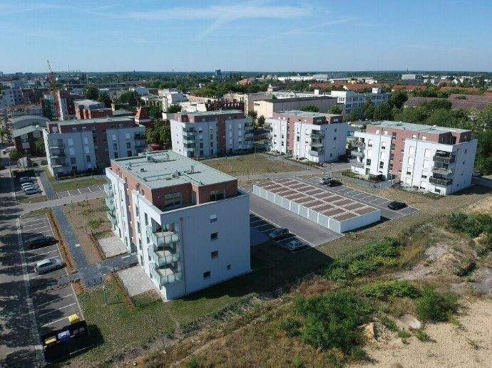 Etagenwohnung Cottbus Mitte - 3 Zimmer, 87 m&sup2;, 1.100&euro; | Angebot:24648043