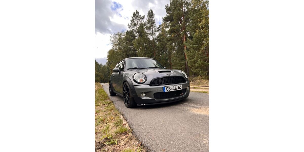 Mini John Cooper Works Coupé 163.000 km 9.500 &euro; Cottbus 03046