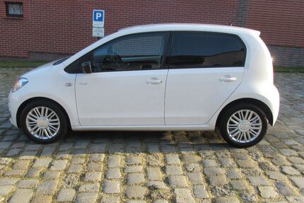 VW up! 79.000 km 7.600 &euro; Vetschau 03226