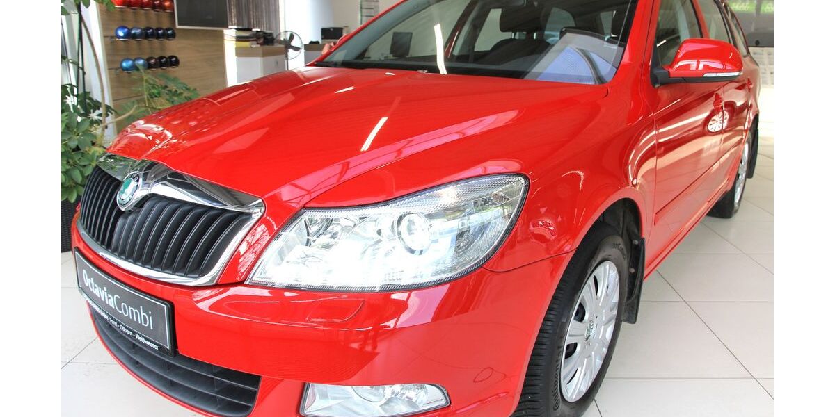 Skoda Octavia 100.004 km 6.990 &euro; Forst 03149