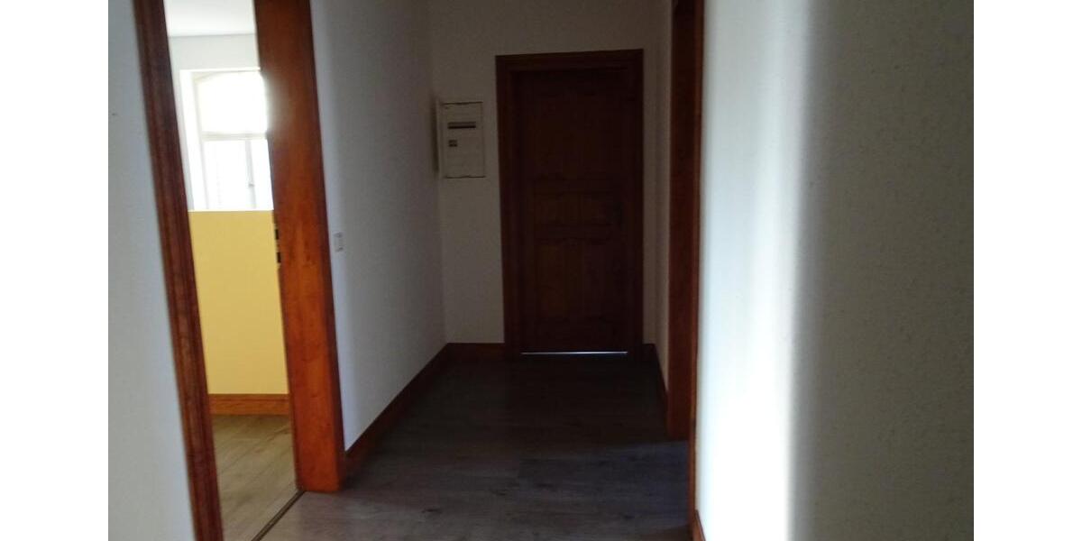 Etagenwohnung Lieberose - 3 Zimmer, 92 m&sup2;, 500&euro; | Angebot:26564313