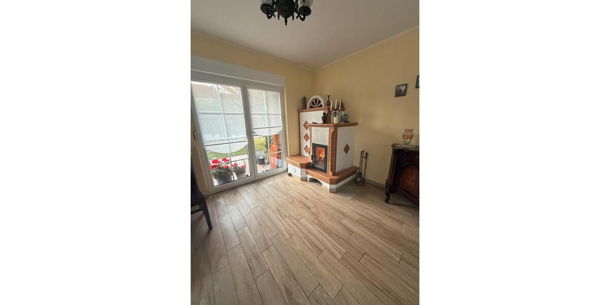 Haus mit Garten und Pool zur Miete 4 zimmer