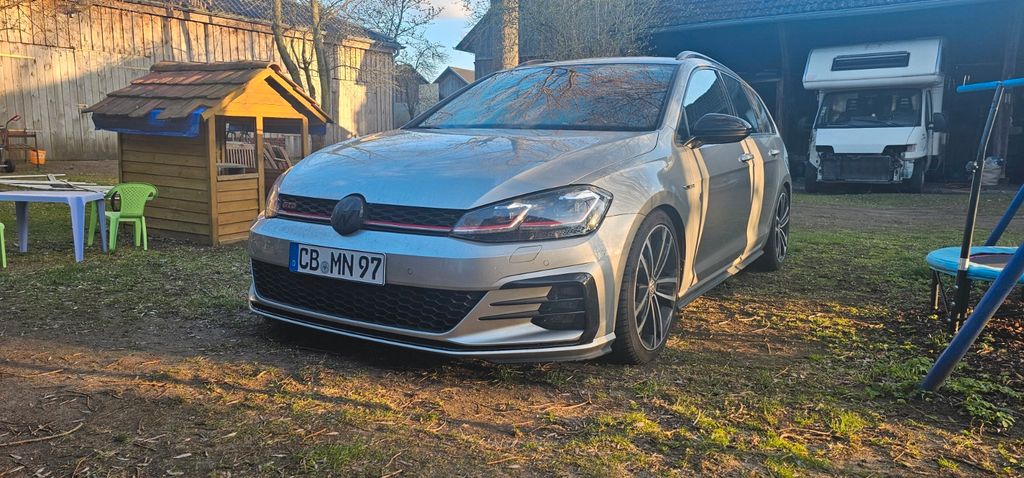 VW Golf 148.000 km 15.750 &euro; Drewitz 03197