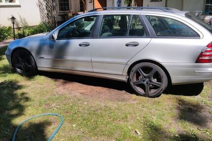 Mercedes-Benz 200 202.000 km 1.990 &euro; Kolkwitz 03099