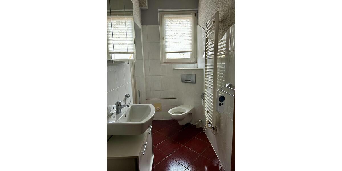 Dachgeschoßwohnung Großräschen - 3 Zimmer, 65 m&sup2;, 520&euro; | Angebot:23759922