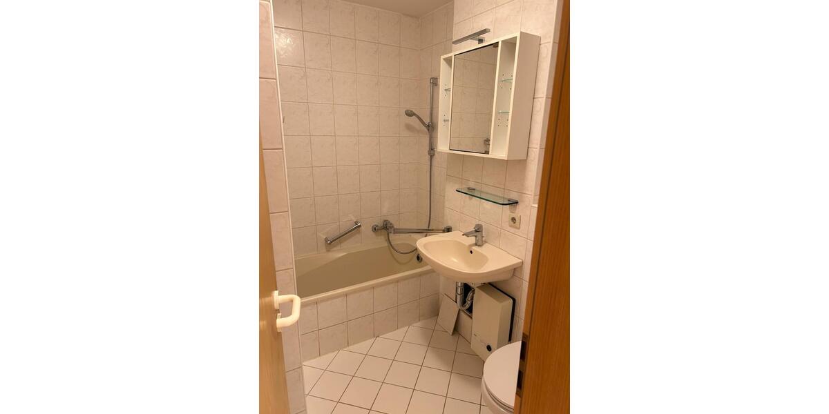 Terrassenwohnung Cottbus Döbbrick - 1 Zimmer, 35 m&sup2;, 345&euro; | Angebot:26031338