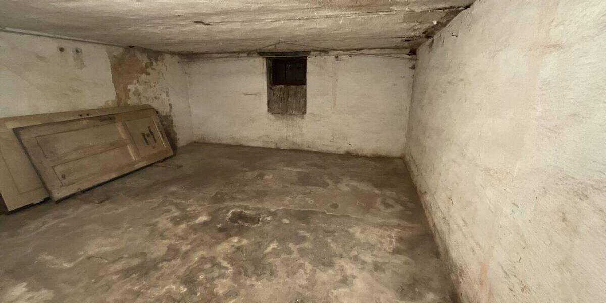 Mehrfamilienhaus, Wohnhaus Cottbus Schmellwitz - 7 Zimmer, 298.000&euro; | Angebot:23971649