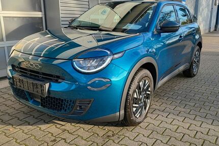 Fiat 600 1.552 km 22.990 € Cottbus 03050