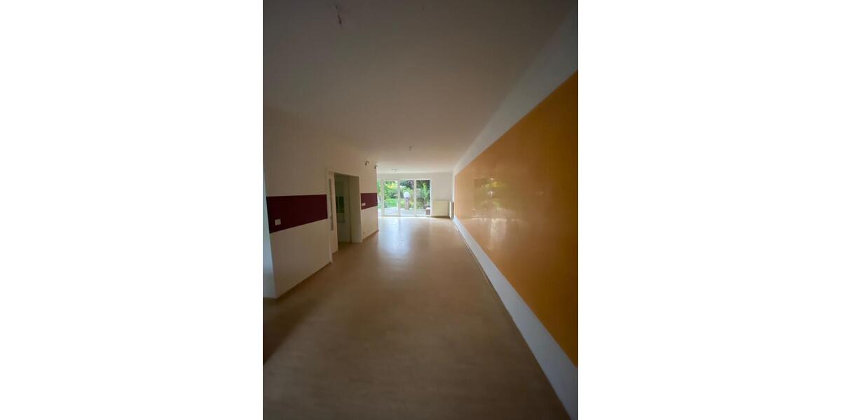 Einfamilienhaus Cottbus Spremberger Vorstadt - 4 Zimmer, 177 m&sup2;, 1.250&euro; | Angebot:25044242