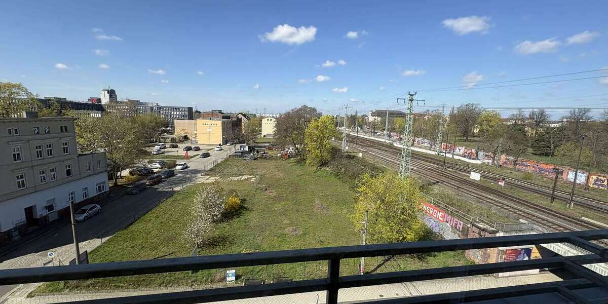 Etagenwohnung Cottbus Brunschwig - 3 Zimmer, 99 m&sup2;, 842&euro; | Angebot:26265682