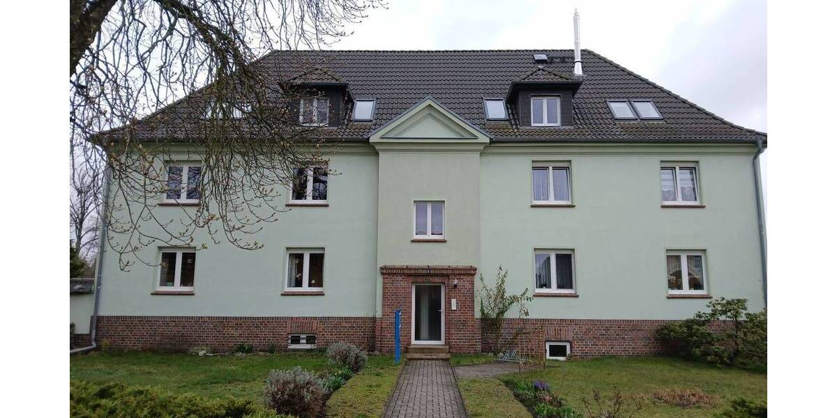 Etagenwohnung Großräschen - 3 Zimmer, 81 m&sup2;, 611&euro; | Angebot:26675012