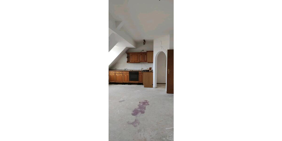 Dachgeschoßwohnung Spremberg - 2 Zimmer, 38 m&sup2;, 485&euro; | Angebot:24563333