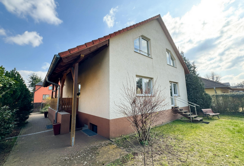 Haus zum Mieten in Cottbus 1.620 € 162 m²