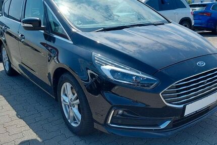 Ford S-Max 73.323 km 23.750 &euro; Briesen 03096