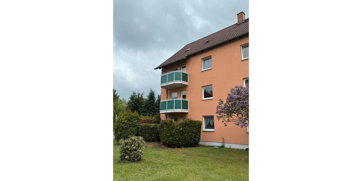 Etagenwohnung Forst (Lausitz) - 2 Zimmer, 64 m&sup2;, 400&euro; | Angebot:26545686