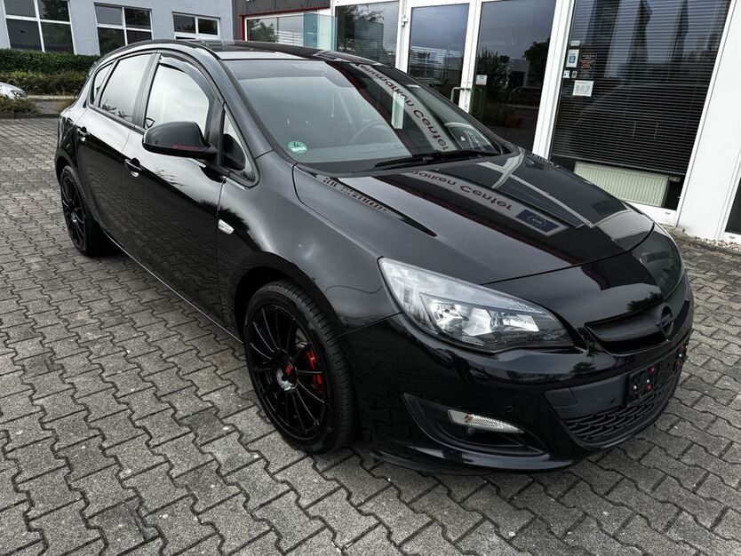 Opel Astra 134.831 km 6.890 € Cottbus 03051
