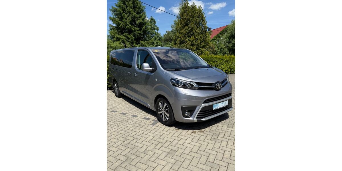 Toyota Proace (Verso) 79.350 km 36.000 &euro; Drebkau 03116