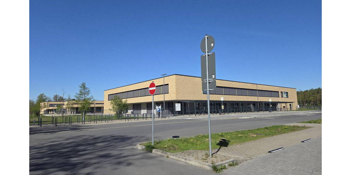 Etagenwohnung Schleife - 3 Zimmer, 60 m&sup2;, 170&euro; | Angebot:26790501